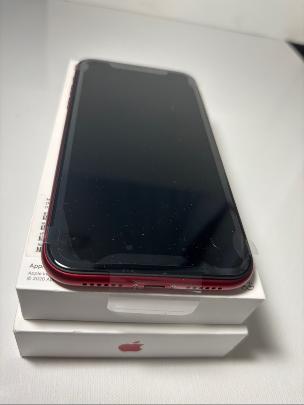 NEW iPhone 11 with Box, 64 gb unlocked - Picture 8 of 14